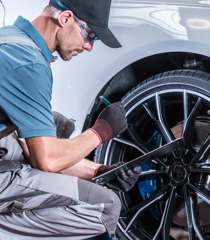 modern-car-servicing-small.jpg modern-car-servicing-small.jpg